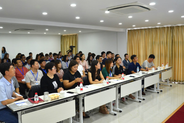 球友会邀请中西医结合专家刘建国教授来我司传经送宝